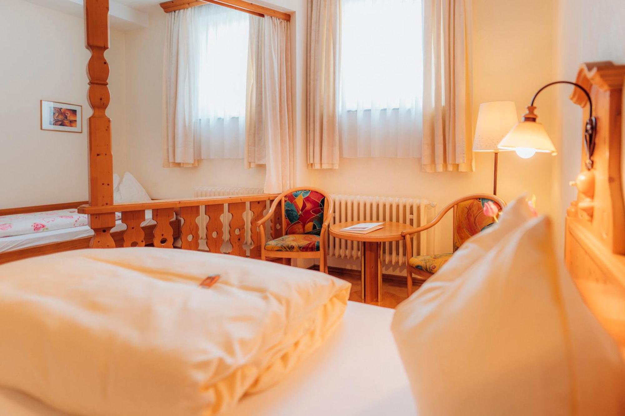 Hotel Payerbacherhof ภายนอก รูปภาพ