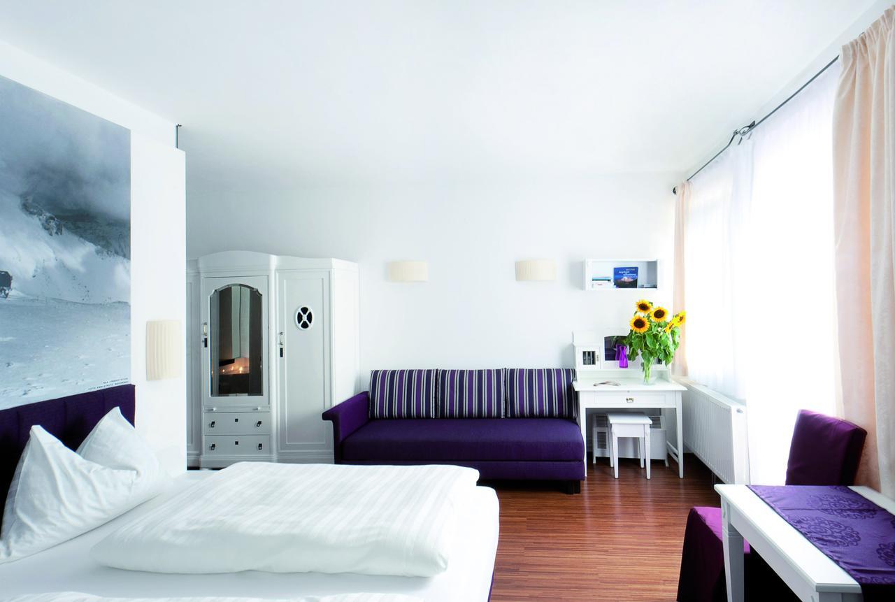 Hotel Payerbacherhof ภายนอก รูปภาพ