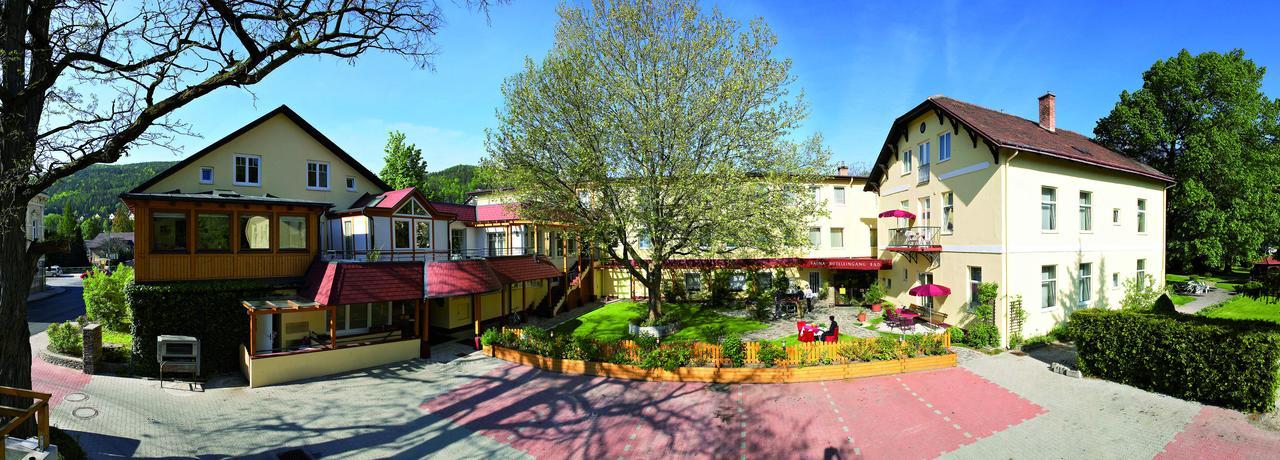 Hotel Payerbacherhof ภายนอก รูปภาพ
