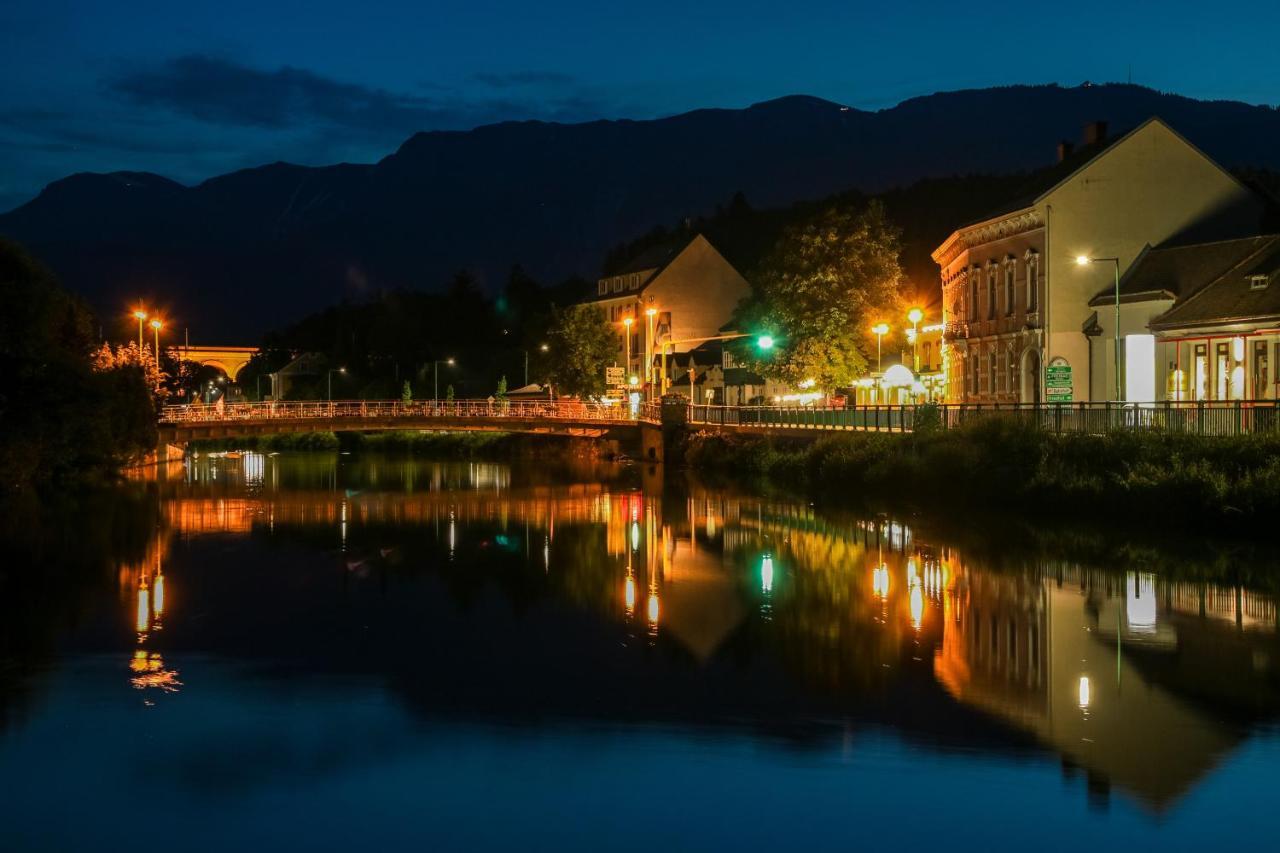 Hotel Payerbacherhof ภายนอก รูปภาพ